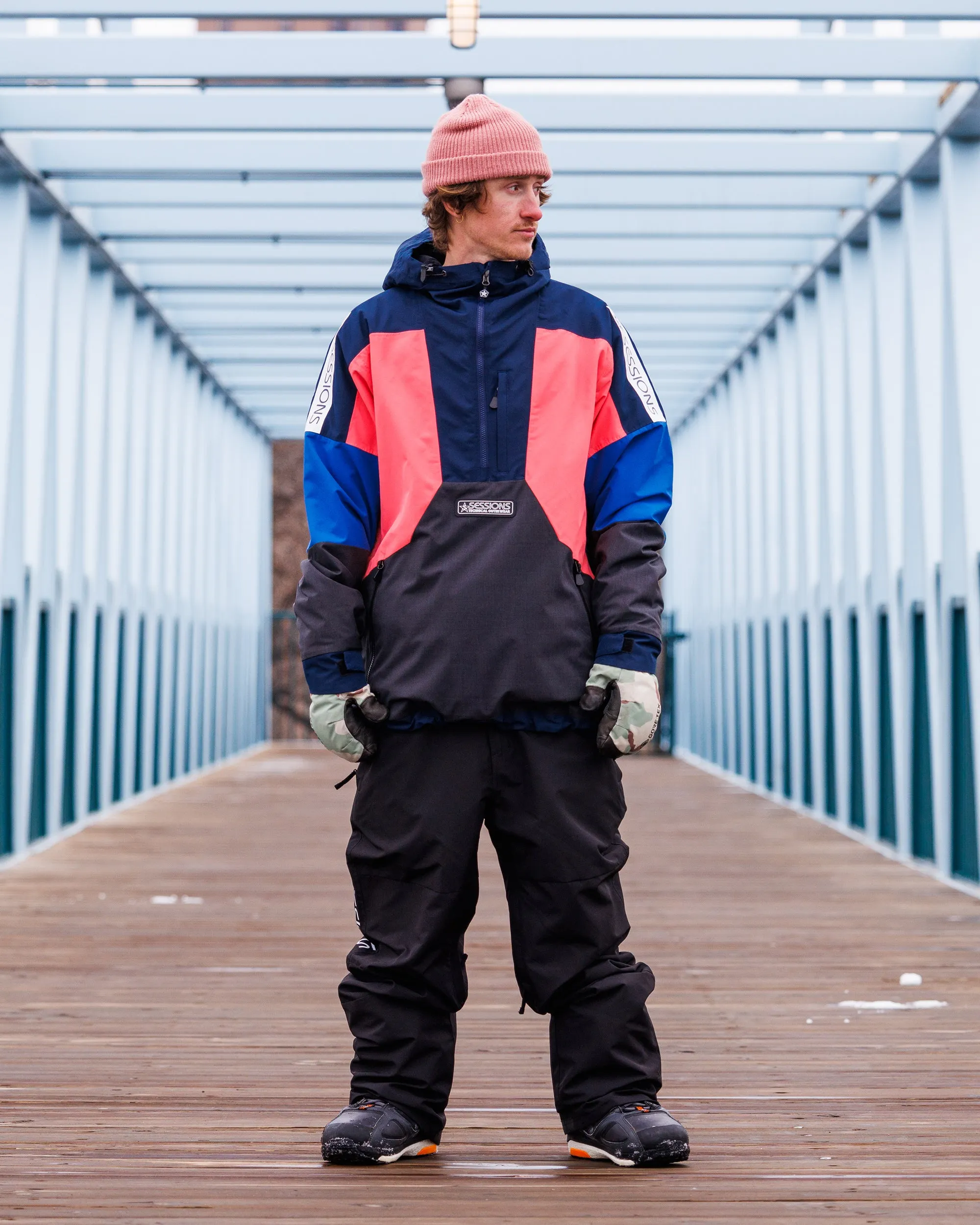 AGENT ANORAK PULLOVER JACKET - NAVY/PINK
