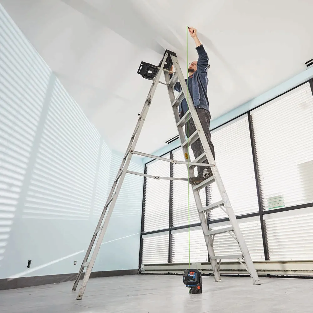Bosch GCL100-40G Green-Beam Self-Leveling Cross-Line Laser with Plumb Points