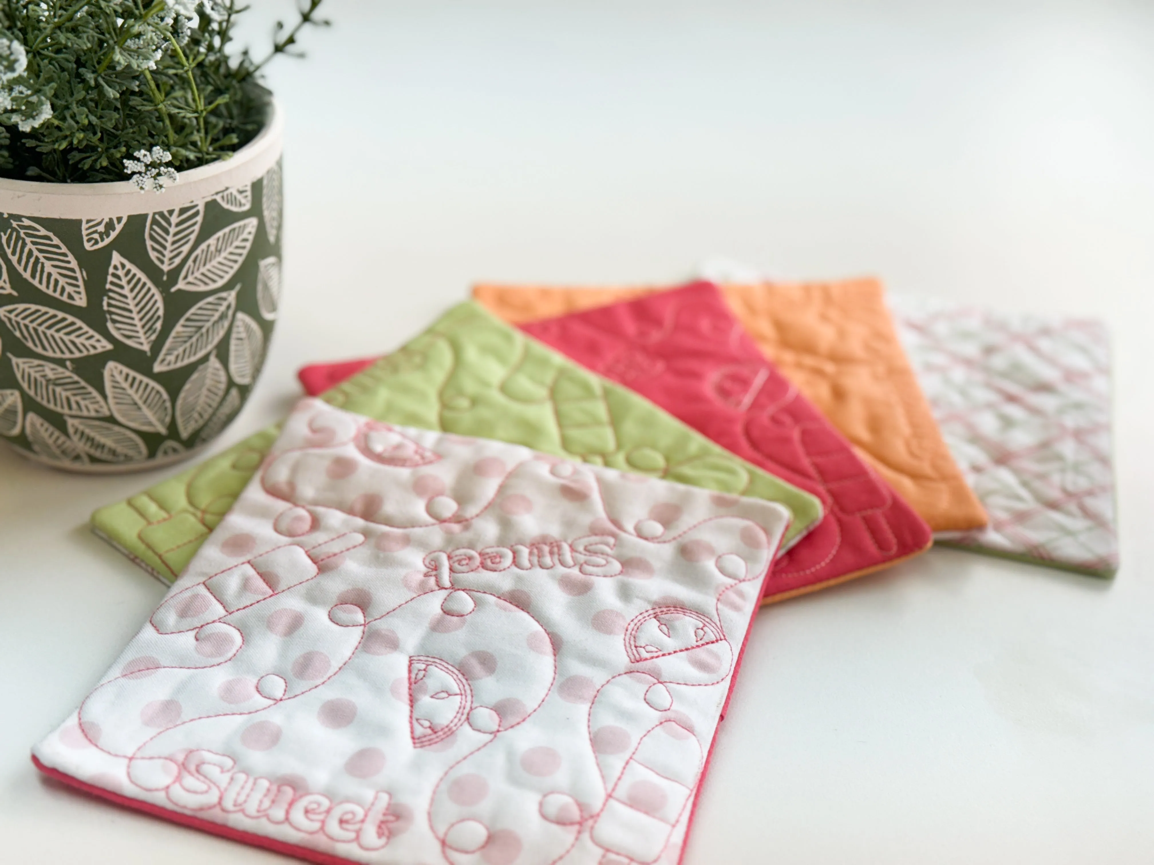 Kimberbell Summer Mug Mats (FREE DOWNLOAD!)