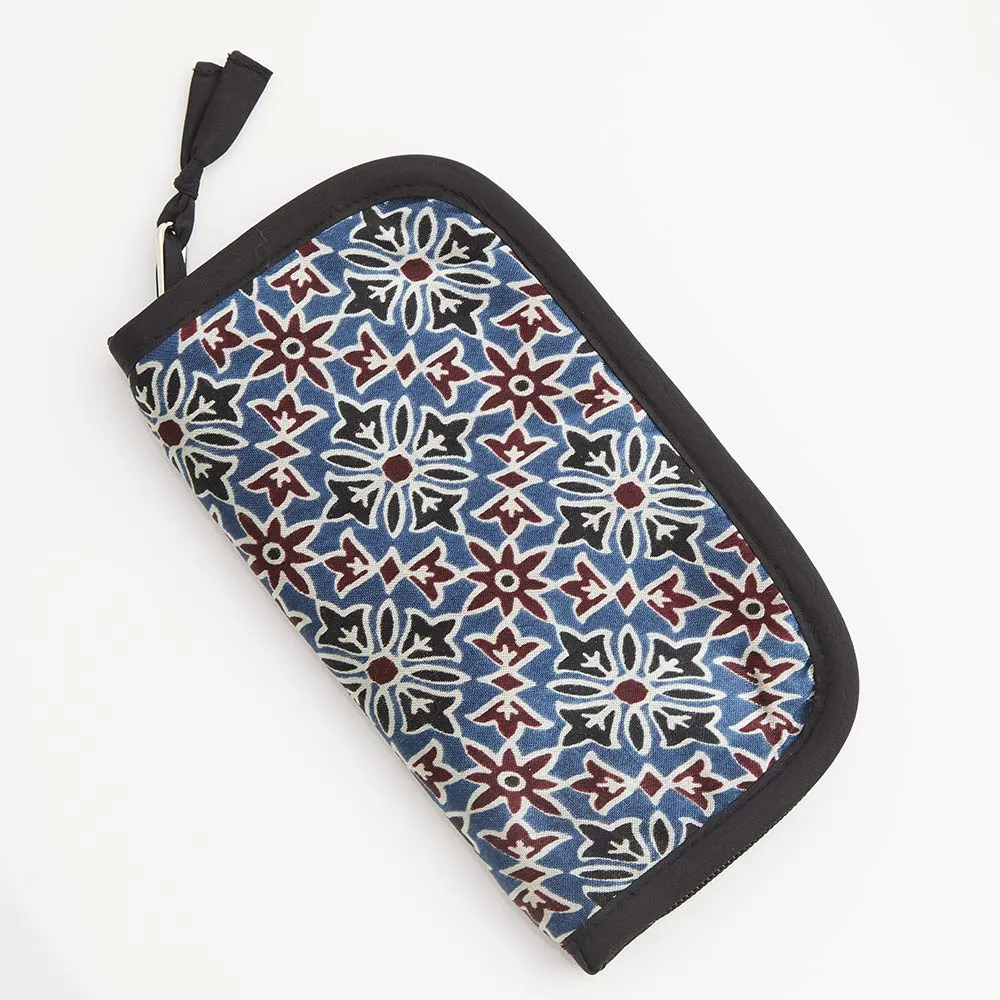 Knit Aid Case
