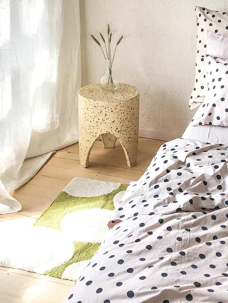 MOSEY ME Pebble Bath Mat in Olive