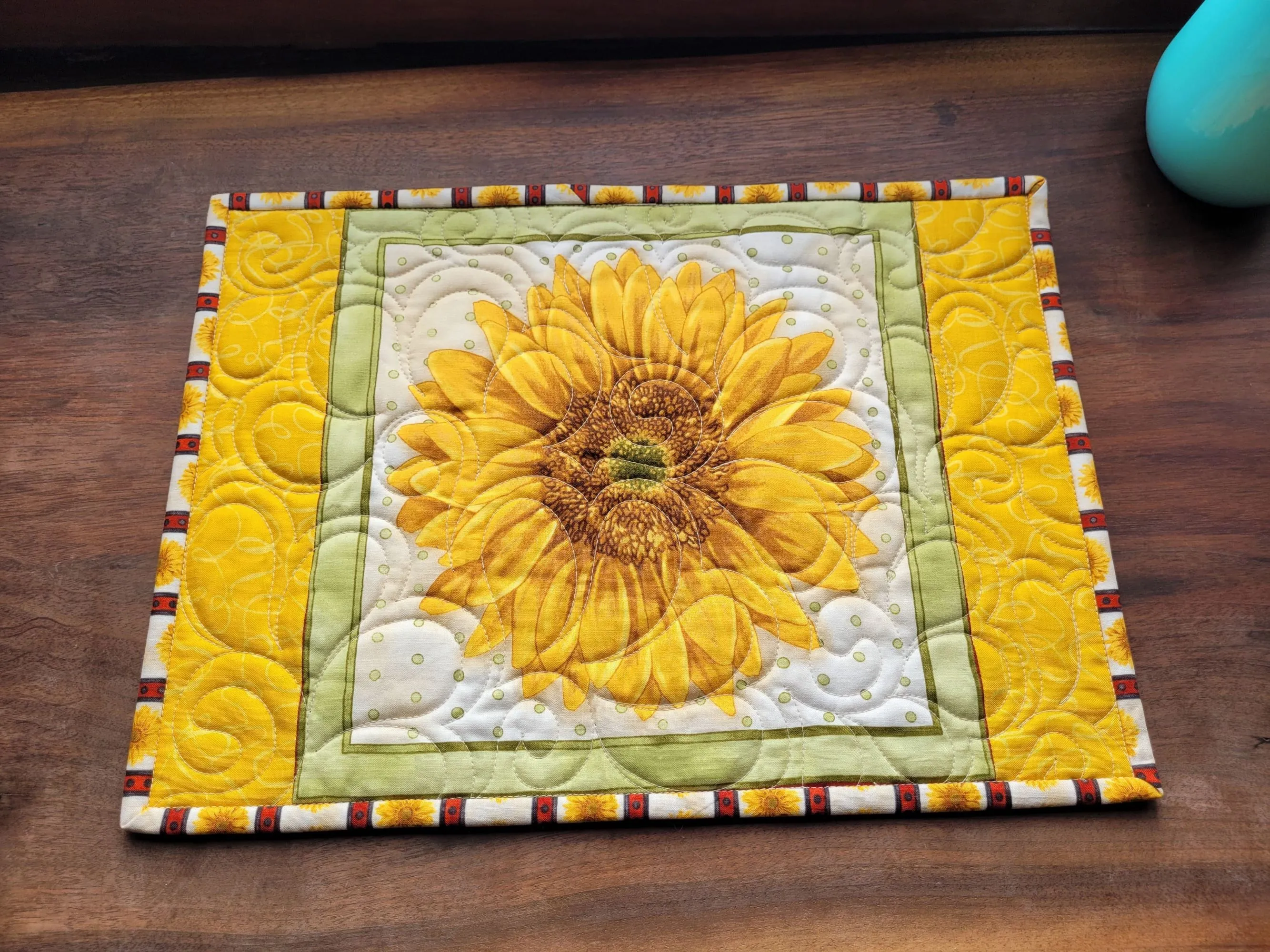 Quilted Sunflower Placemats | Breakfast & Lunch Size Table Mats | Reversible Set of 4