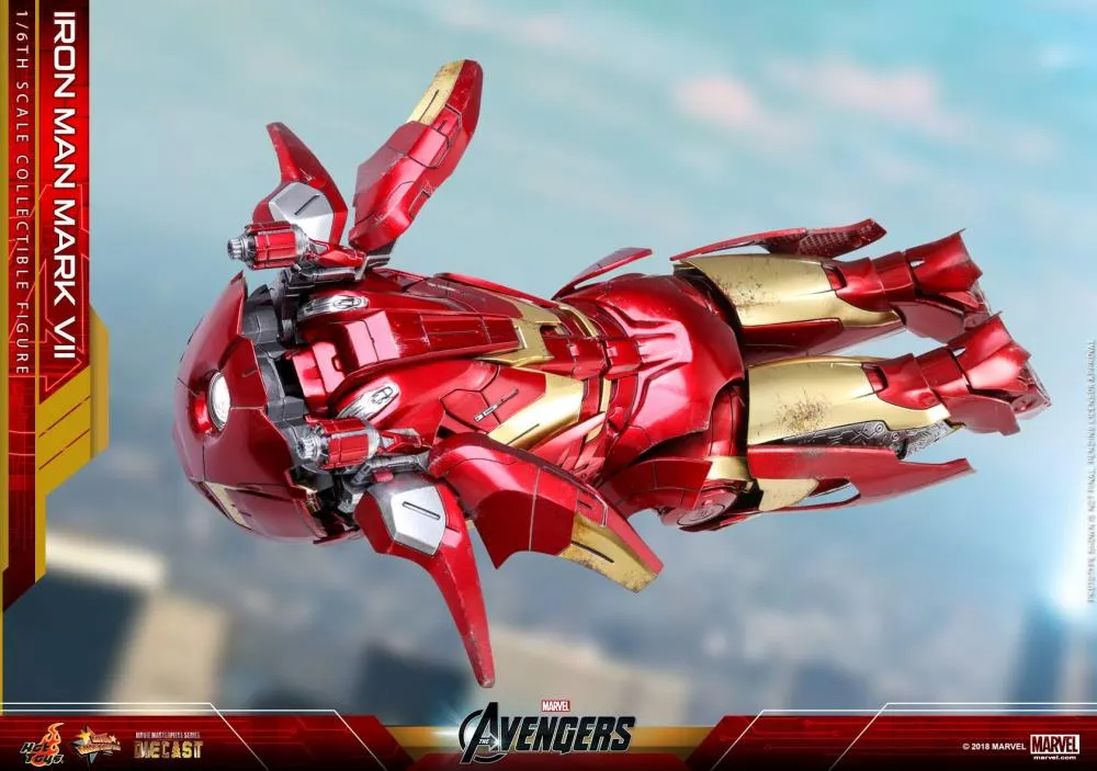 The Avengers MMS500D27 Iron Man Mark VII 1/6 Scale Collectible Figure